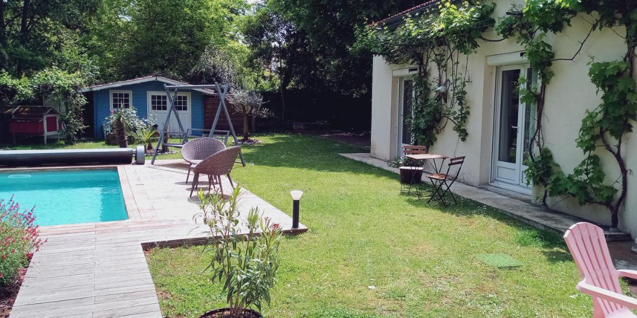 Merig'Home Chambre Bd Climatisee Dans Maison Avec Piscine Au Calme En Ville, Sdb & Toilettes Prives Angoulême Exteriör bild